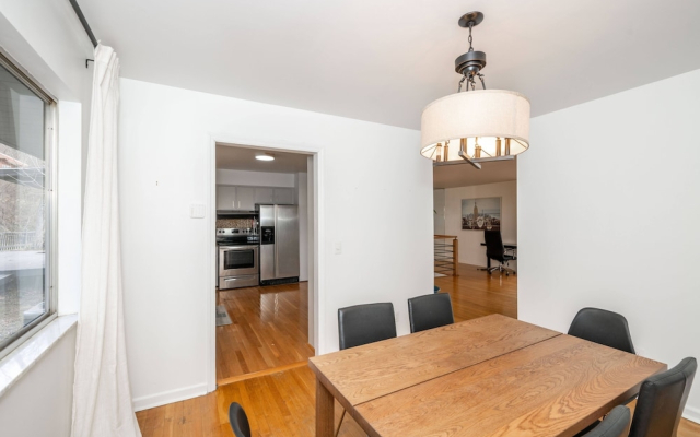 Top Notch City Escape w King Bed