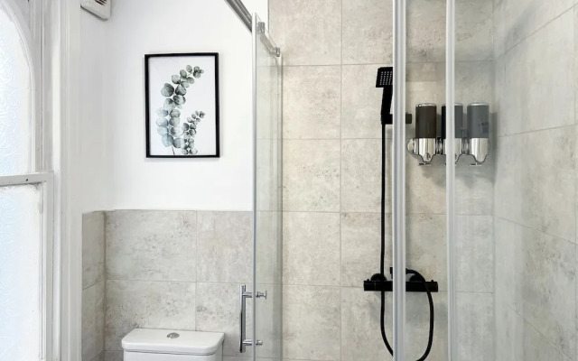 Erin Court Mansion -Suite 10