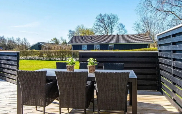 4 Person Holiday Home in Hemmet