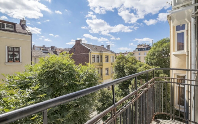 Stylish 2 BR Home in Center of Sofia