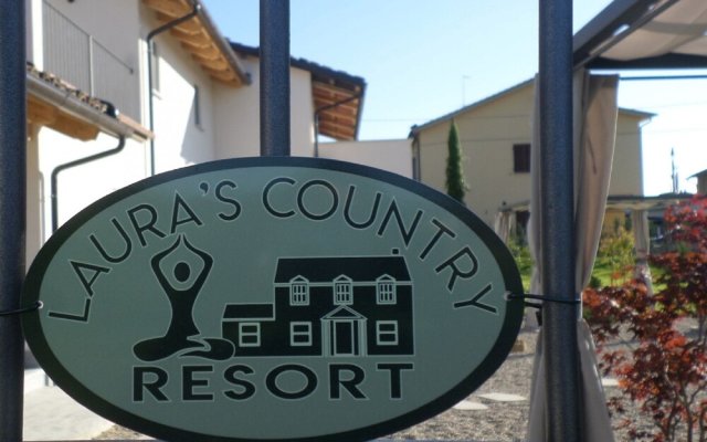 Laura's Country Resort