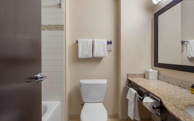 Best Western Plus Sherwood Park Inn & Suites