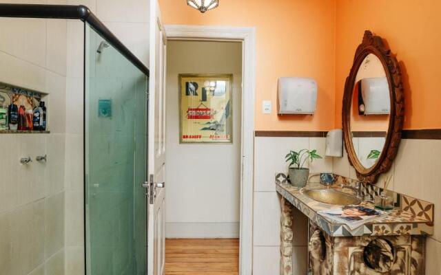 Discovery Hostel