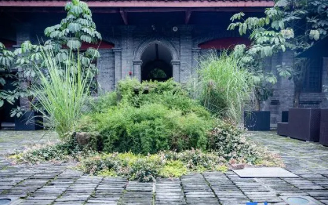 Chengdu Apostle Antique Hotel – Outside – Chengdu