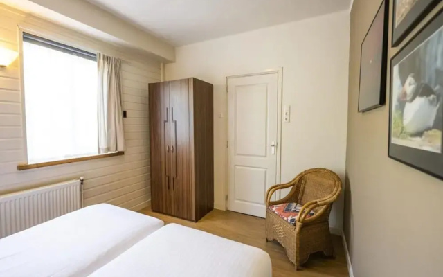 Detached 6 Pers Holiday Home