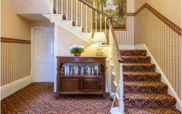 Martyndale Suites