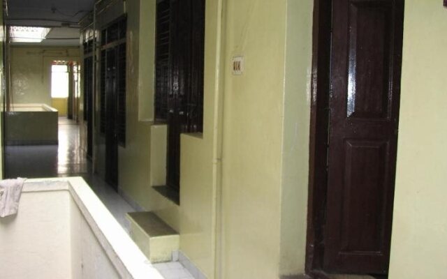 Vasantha Lodge Purasawalkam chennai
