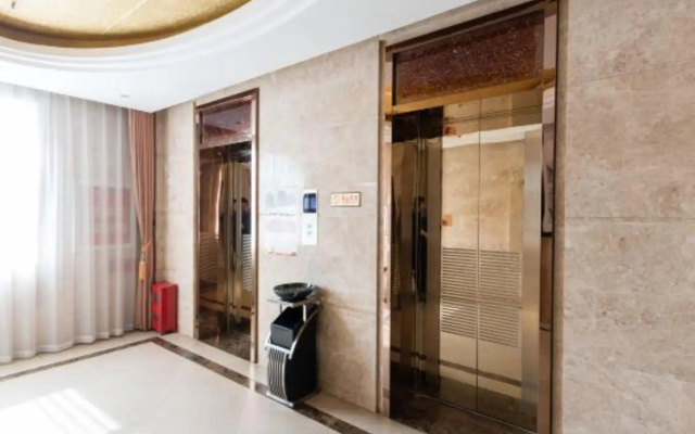 Yuanming Lake Junlan Hotel