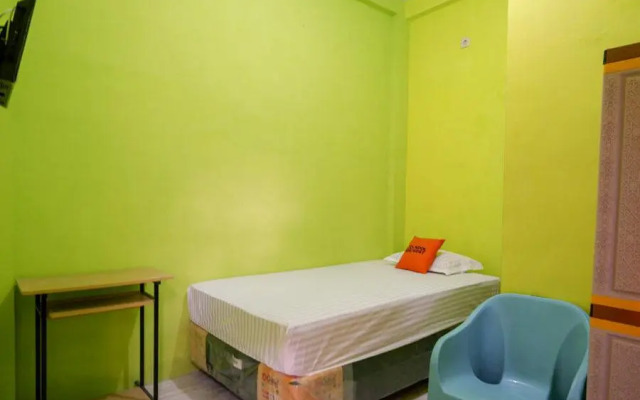 KoolKost Female Syariah near ISI Solo