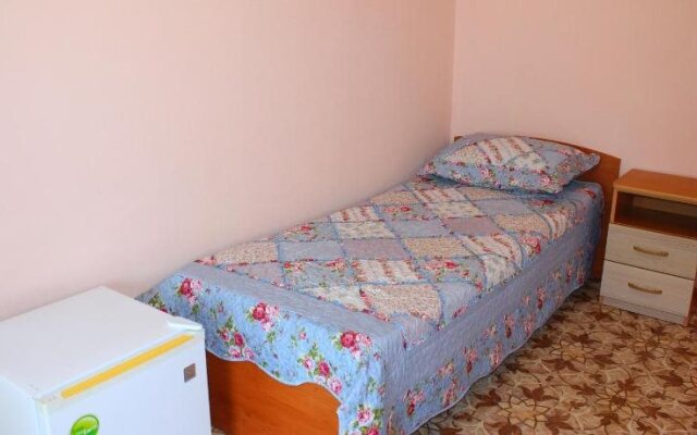 U Azovskovo Morya Mini-hotel