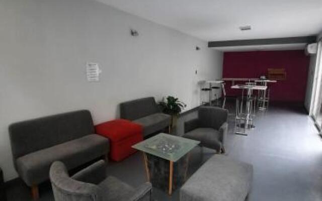Cañas Suites Urbanas