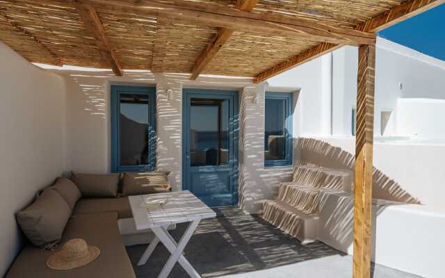 Αkrorama Villa and Suites Santorini