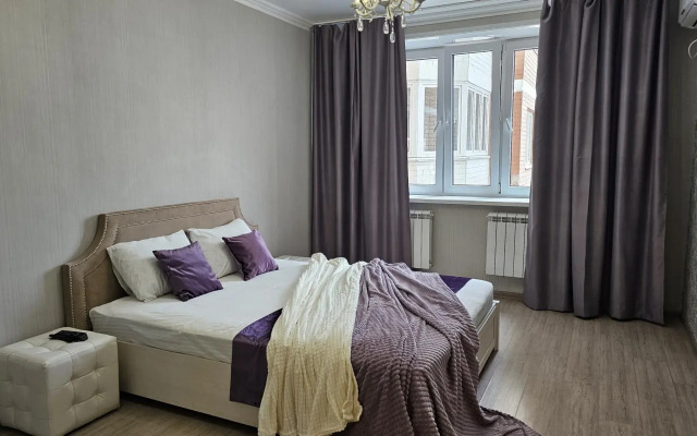 Apartments on Rosa Luxemburg Street, 33