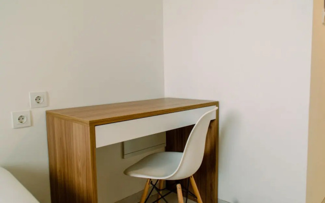 Fully Furnished With Cozy Design Studio Sky House Bsd Apartment