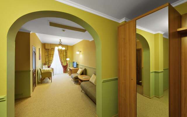 Frapolli Hotel