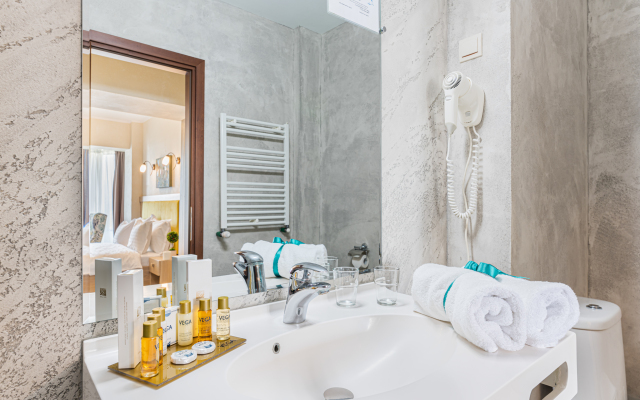 Faleza Hotel by Vega