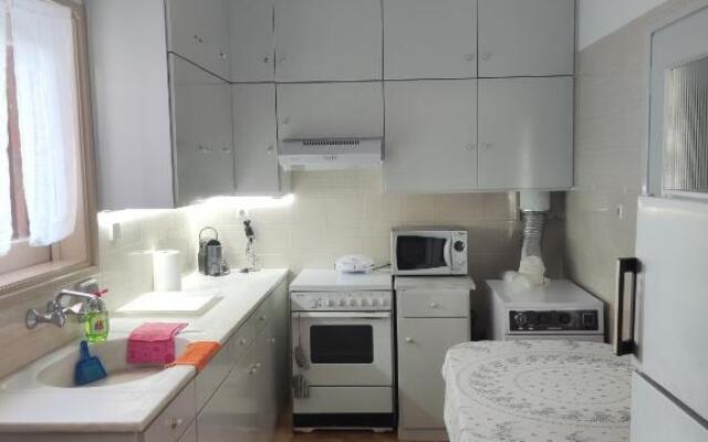 Downtown Apartment Karystos