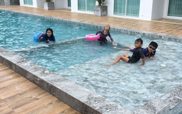 Amadha Pool Villas