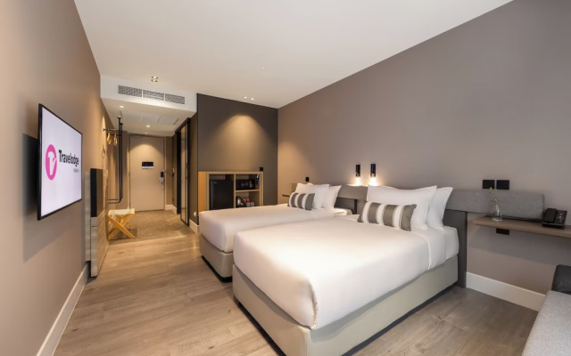 Travelodge Nimman Chiang Mai