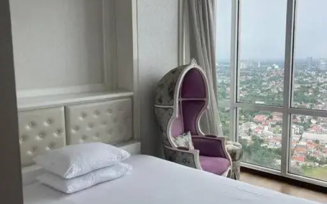 City Penthouse with Jakarta Skyline