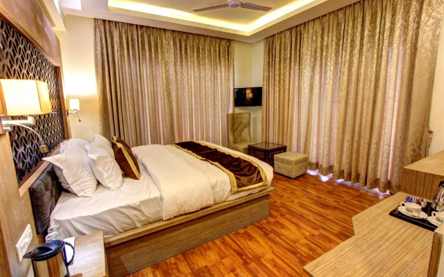 Hill County Resort & Spa, Manali
