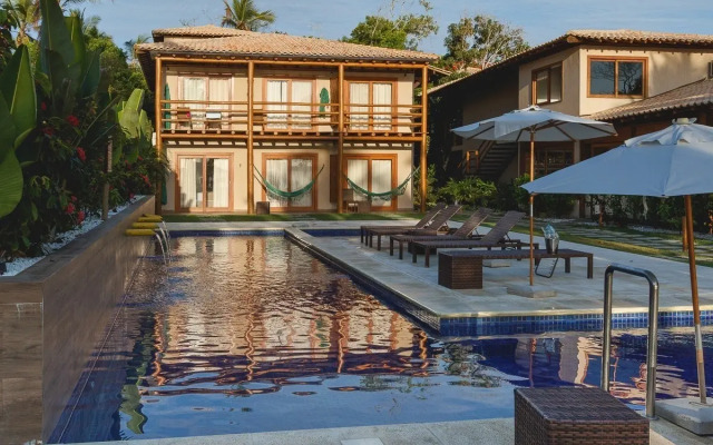 Ravenala Hotel