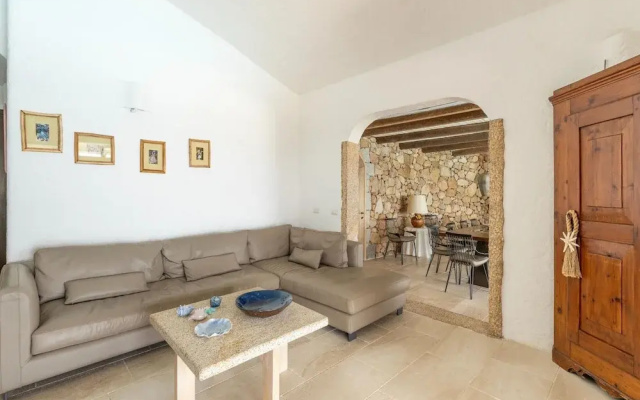 Luxe Cote Stay- Elegant Villa