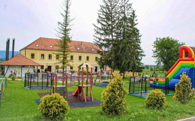 Hotel Dvorac Gjalski