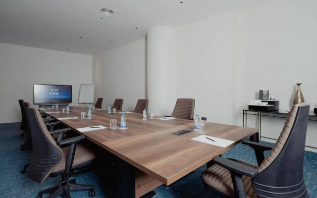 Century Marina Hotel Lusail