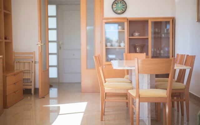 House Oliva 2 Km From The Beach (R76)