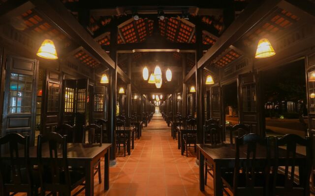 Hoi An Town Home Resort