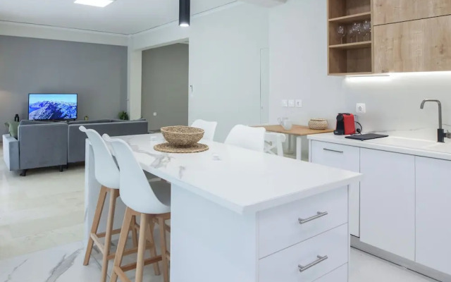 Panormou Modern Elegant 3 Bd Balcony Apt