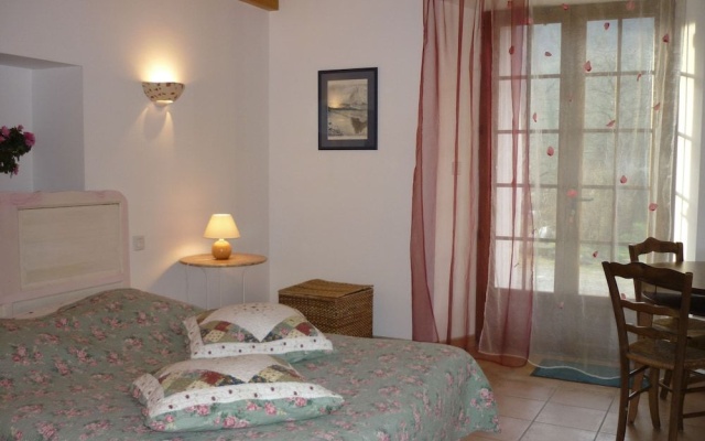Chambre d'Hôtes La Bourdasse