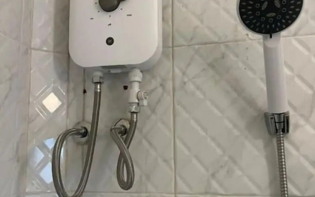 RQ THEVA Heritique Baan Praya Dinsor Road