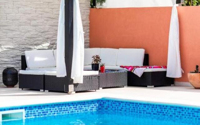 Apartments Rubesa - Dionis Domus