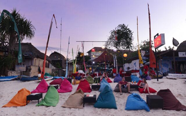 The Tanis Beach Resort Nusa Lembongan