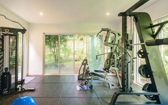 6BR Luxury Tropical Pool Villa PH125