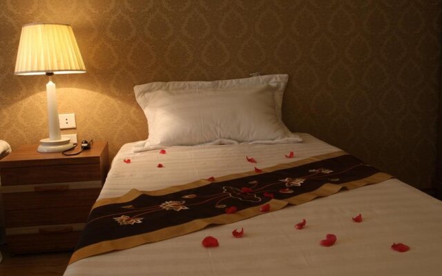 Real Hanoi Hotel