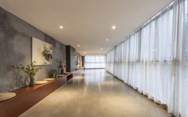 V-hotel Boutique Hotel