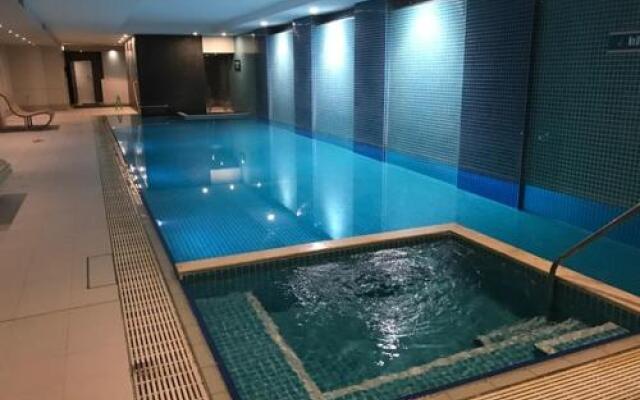 Glenelg Holiday Apartments-Pier