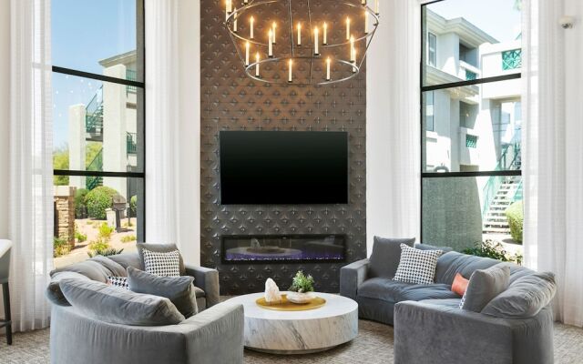 TWO CozySuites at Kierland Commons