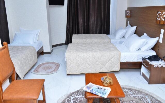 Hotel Mh