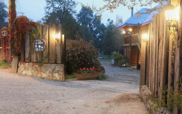 Hostal & Loft El Laurel