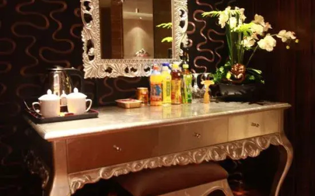 Jinbi Spa Club