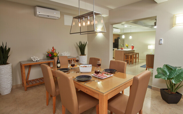 Divi Dutch Village Beach Resort