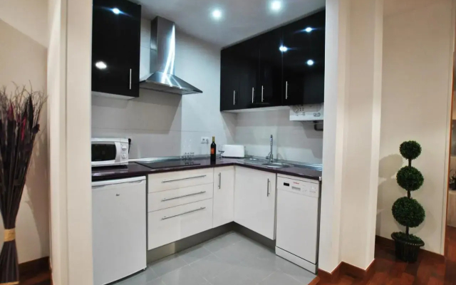 Apartamentos Hemar Granada - Apartment in Granada - Photo 5