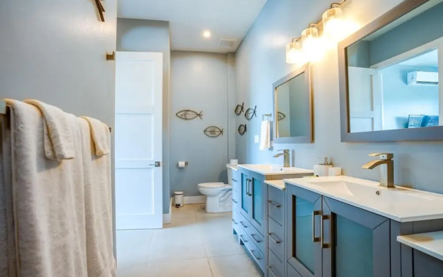 Oceanfront Sunset Gecko Condo - Ground Floor 1A