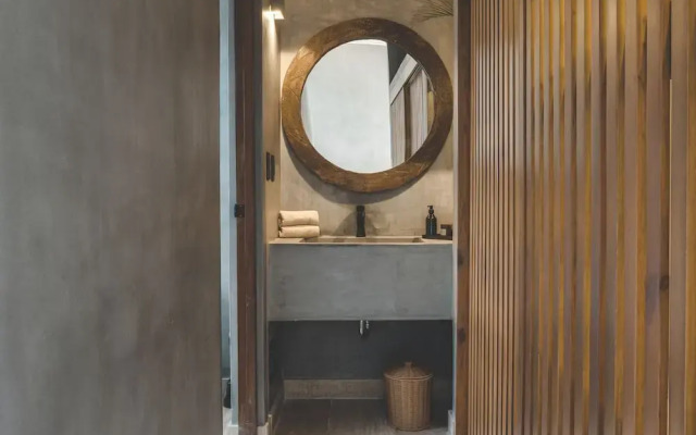 Urbano by Sundara