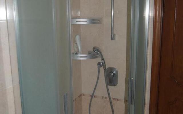 Al Salice tranquillità nel verde Via Amendola 24