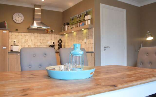 Cozy Apartment in Roasting near Belgian Border